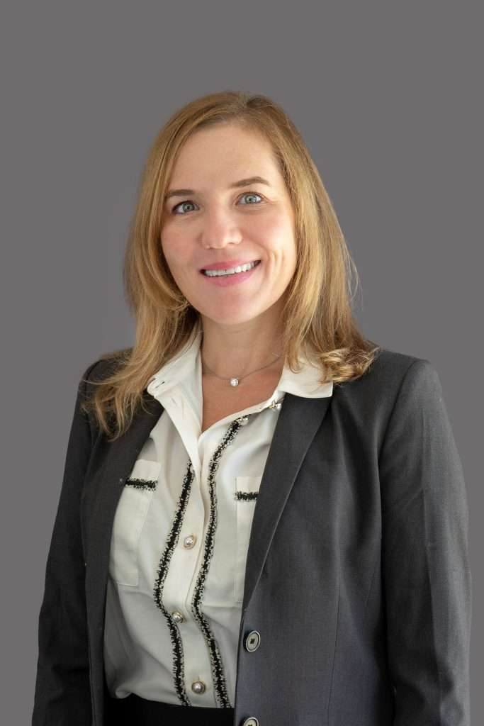 Aleksandra Krawcewicz, Senior Associate at Travers Thorp Alberga in the Cayman Islands advising on finance and fund finance matters